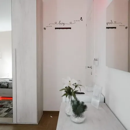 Tropical Vista Mare 3* 시로마리나