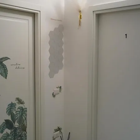 Tropical Vista Mare Bed and Breakfast 3*